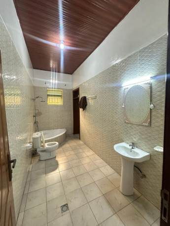 kigali-house-for-sale-in-remera-big-7