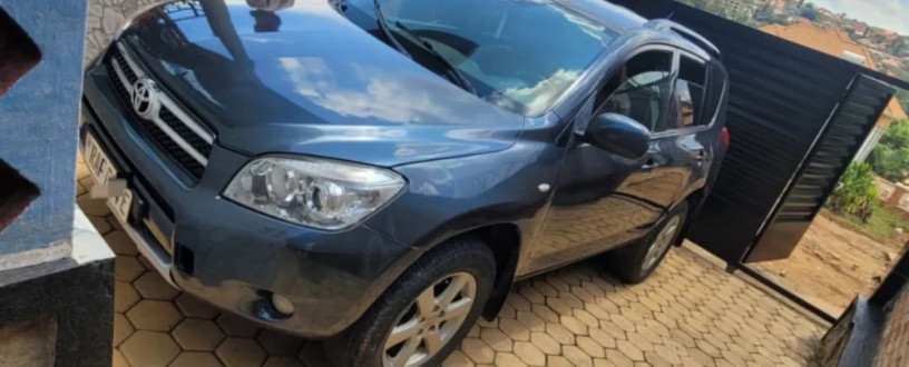 toyota-rav4-automatic-for-sale-big-3