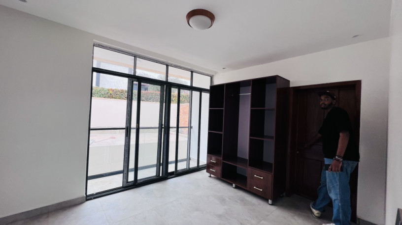kibagabaga-near-green-hills-very-nice-new-house-for-rent-in-kigali-big-6