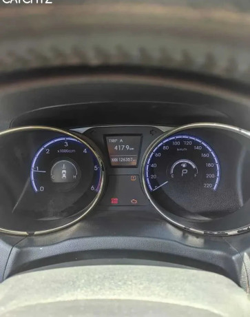 hyundai-tucson-big-2