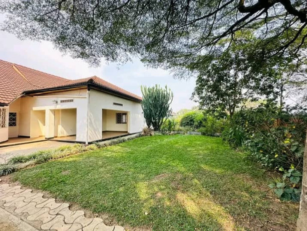 callwatsp-fully-furnish-meed-house-for-rent-in-gacuriro-near-simba-center-on-tarmac-road-in-vip-neighborhoods-good-location-on-2000-big-6
