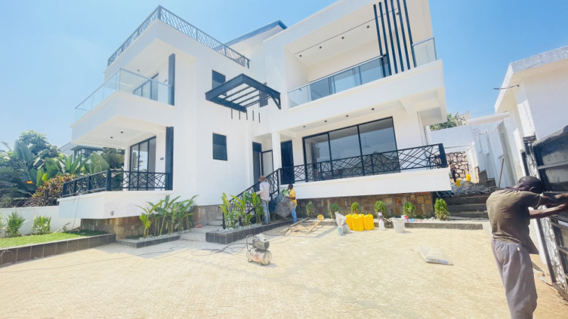 kibagabaga-5bedrooms-new-villa-for-sale-at-315m-on-tarmac-road-big-0