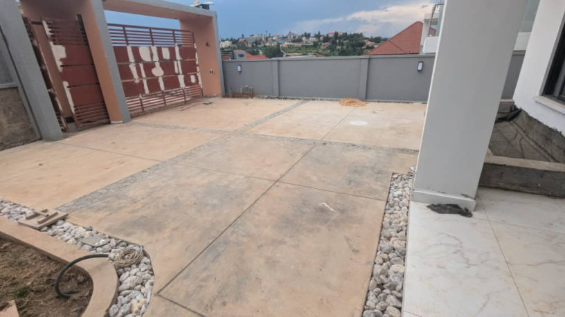 kibagabaga-unfurnished-house-for-sale-in-kigali-rwanda-big-1