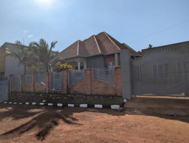 karama-norvege-modern-house-for-sale-in-in-kigali-big-0