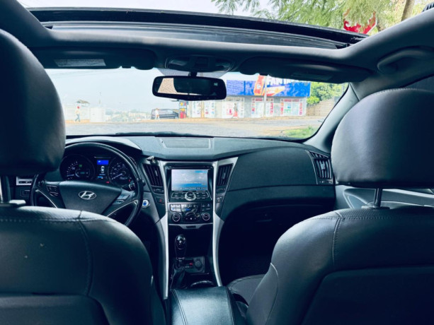 hyundai-sonata-big-4