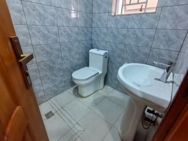 kagugu-one-story-residential-house-for-sale-big-9