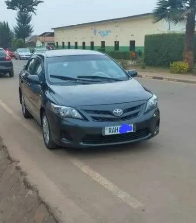 toyota-corolla-big-1