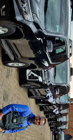 toyota-rav4-automatic-2017-for-sale-big-4