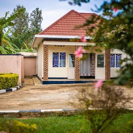 beautiful-house-for-rent-at-low-price-located-in-rwandabugesera-welcome-big-6
