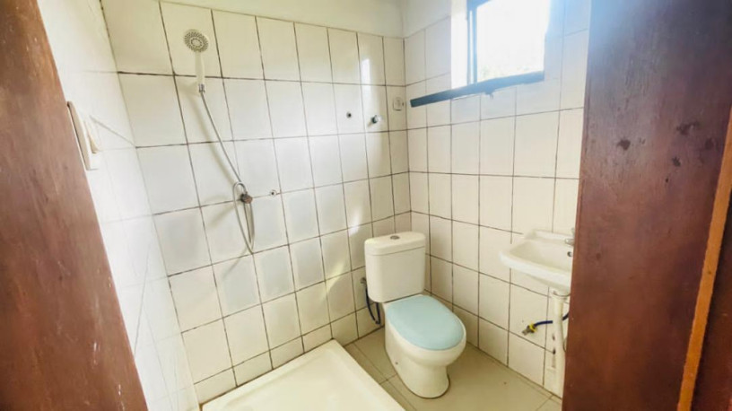 fully-furnished-apartment-for-rent-in-nyarutarama-near-mtn-center-on-tarmac-road-in-good-location-big-8
