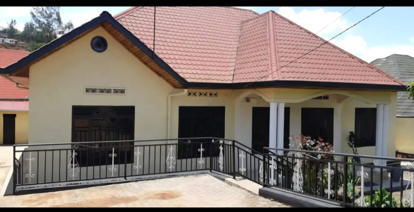 kimironko-bibare-hause-for-sale-big-6
