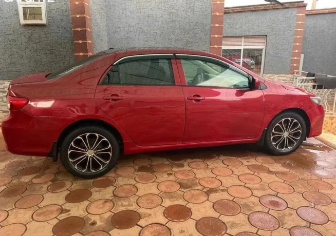 toyota-corolla-big-1