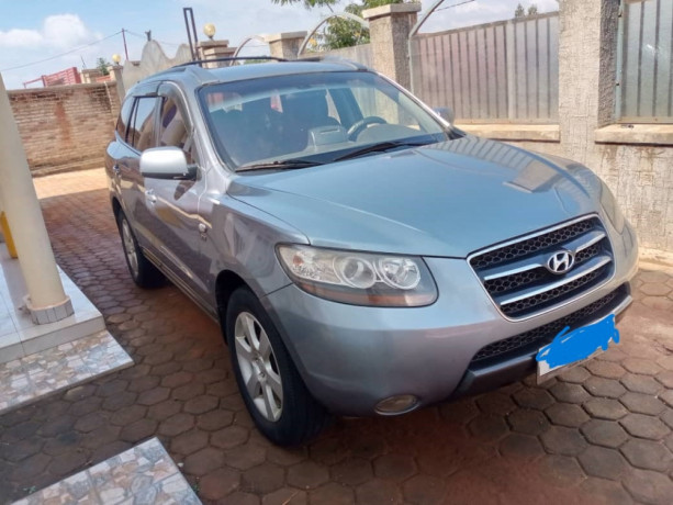 bere7-very-nice-hyundai-is-available-for-sale-big-1