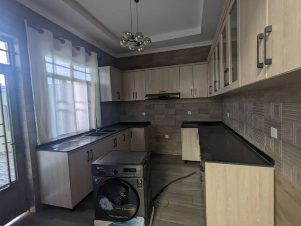 kigali-unfurnished-house-for-rent-in-kimironko-big-1
