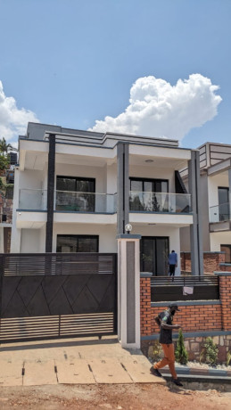 bb-084-kibagabaga-very-nice-and-cheapest-house-for-sale-big-3