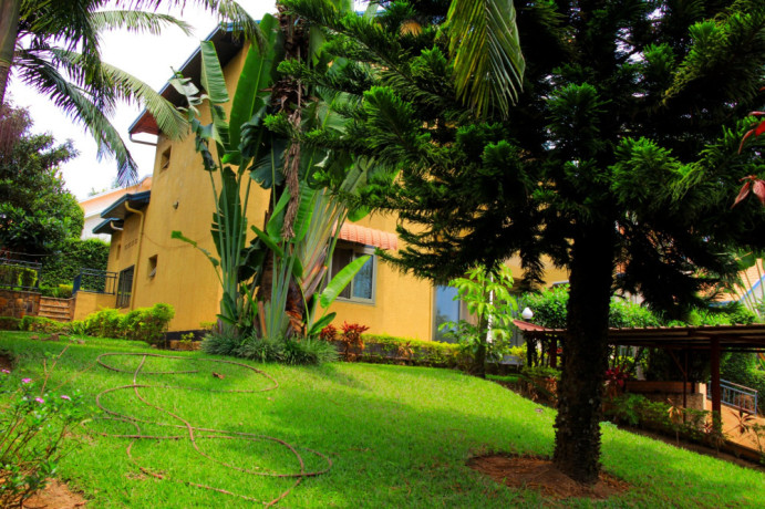 ep-071-gacuriro-gacuriro-umucyo-estate-nice-well-furnished-house-for-rent-in-kigali-rwanda-big-3