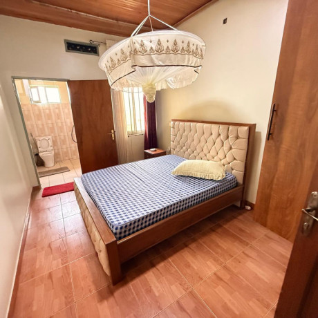 kigali-house-for-rent-in-remera-big-4