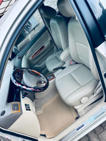 toyota-altis-big-3