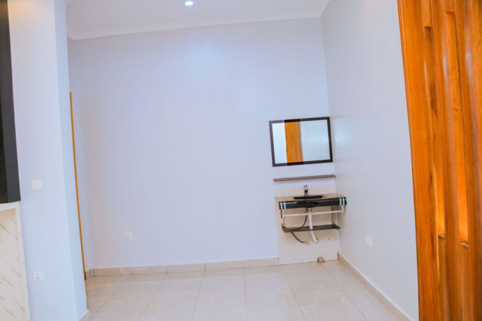 eb-92-niboyi-beautiful-and-strong-house-for-sale-in-niboyi-byimana-for-affordable-price-big-14