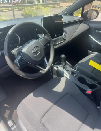 toyota-levin-hybrid-automatic-for-sale-big-2