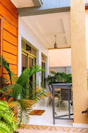 fully-furnished-house-for-rent-in-kimironko-6-bedrooms-6-bathroom-big-4