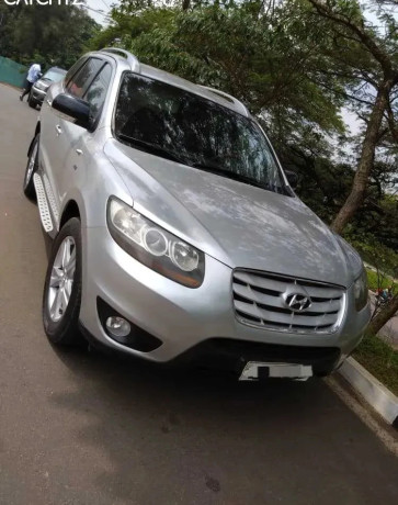 hyundai-santafe-big-0