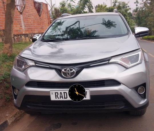 toyota-rav4-big-3