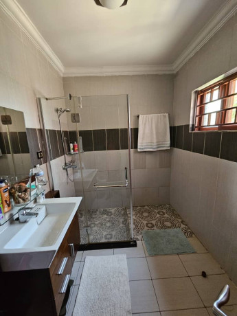 kigali-furnished-house-for-rent-in-kinyinya-big-6