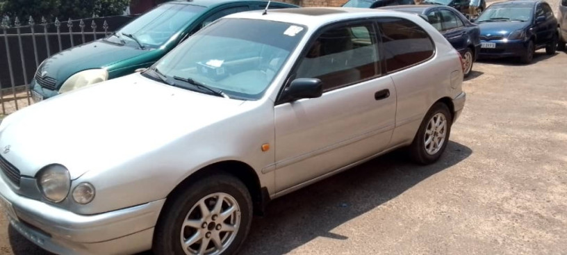 toyota-corolla-big-2