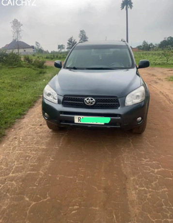 toyota-rav4-automatic-for-sale-big-3