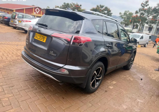 toyota-rav4-automatic-hybrid-for-sale-big-3