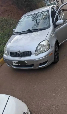 toyota-echo-big-1