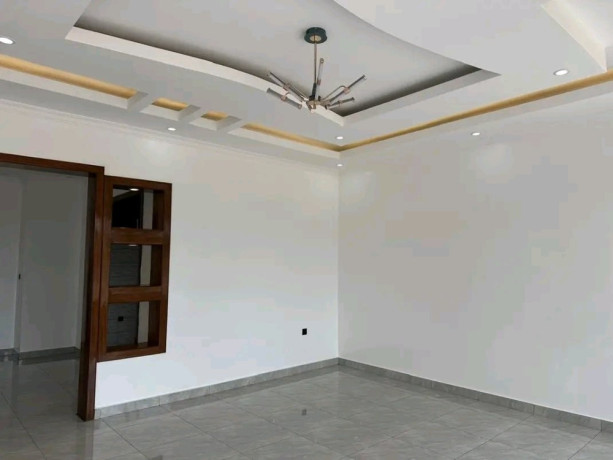 gacuriro-kagugu-house-for-sale-in-good-neighborhood-big-2