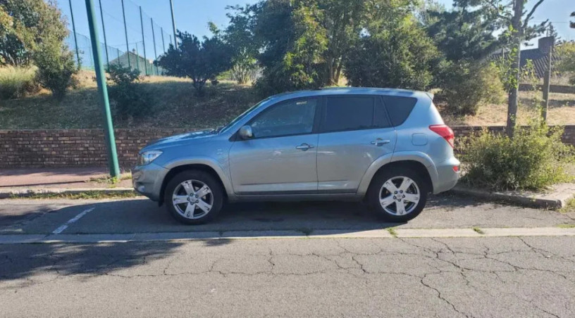 toyota-rav4-big-3