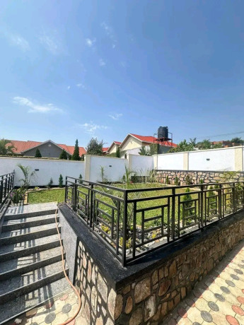 inzu-igurishwa-big-2