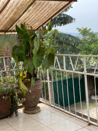 kigali-unfurnished-house-available-for-rent-in-kimihurura-big-4