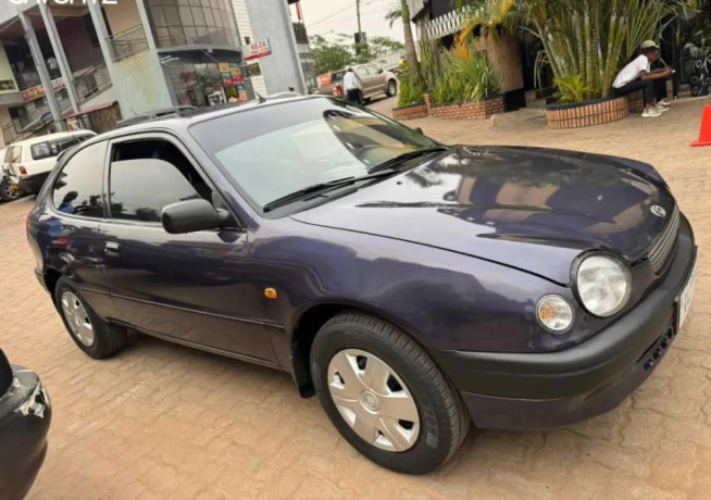 toyota-corolla-big-1