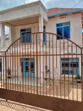 house-for-sale-at-kigali-gasogi-big-4