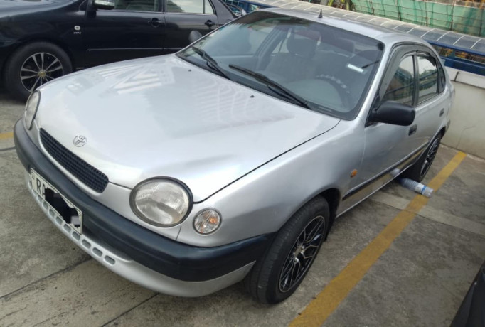 toyota-corolla-big-3