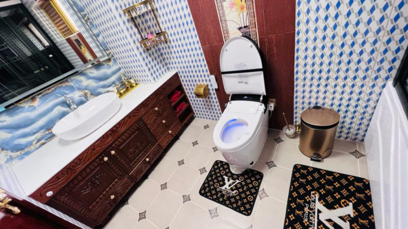 db-056-gacuriro-gacuriro-vision-city-well-decorated-luxurious-apartment-for-rent-in-kigali-rwanda-with-gym-big-8