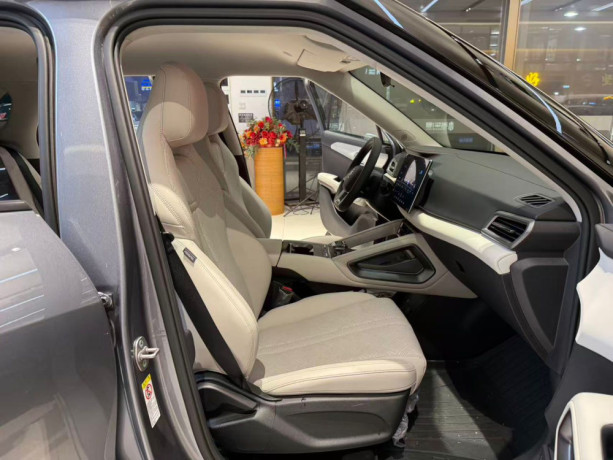 bs-34-byd-yuan-up-2025-electric-mini-suv-for-sale-big-8