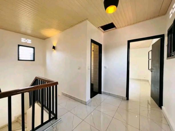 un-furnished-house-for-rent-in-gacuriro-big-5