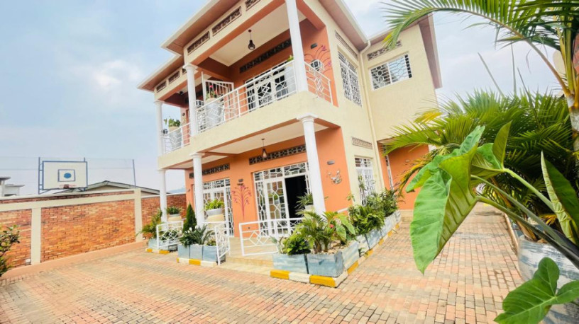 fully-furnished-house-for-rent-in-kimironko-on-tarmac-road-big-1