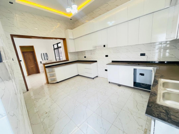 kicukiro-niboye-kigali-gorgeous-house-for-sale-big-12