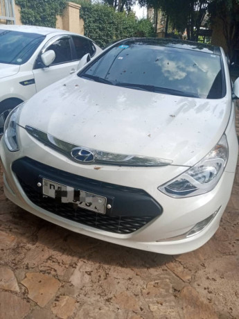 hyundai-sonata-big-0