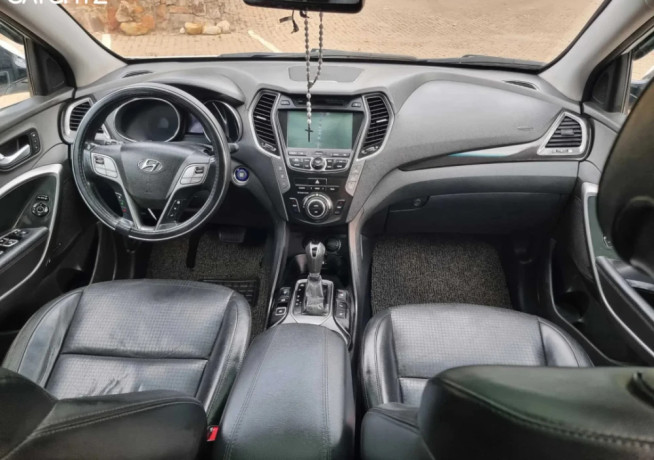 hyundai-santafe-big-0