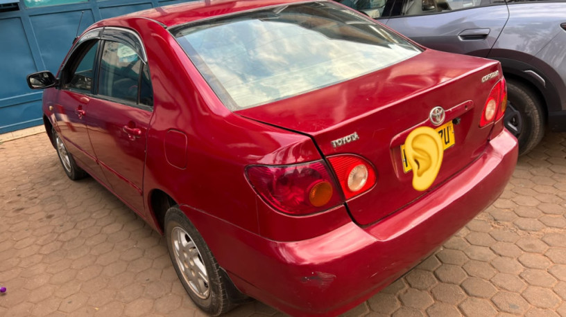 toyota-altis-big-1