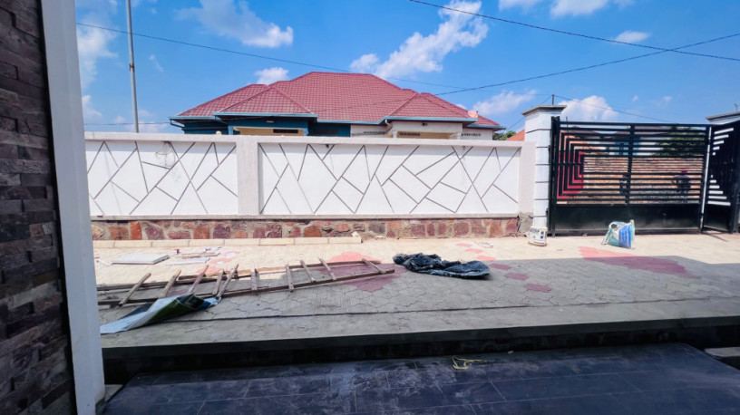 very-nice-contemporary-house-for-sale-in-kimironko-big-6
