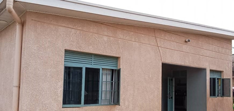 kanombe-busanza-very-nice-and-cheapest-house-for-sale-in-kigali-big-3