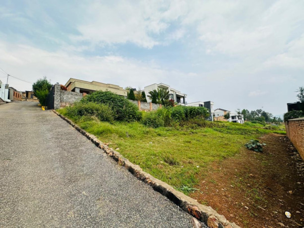 gacuriro-near-simba-center-350sqm-plot-of-land-for-sale-big-1